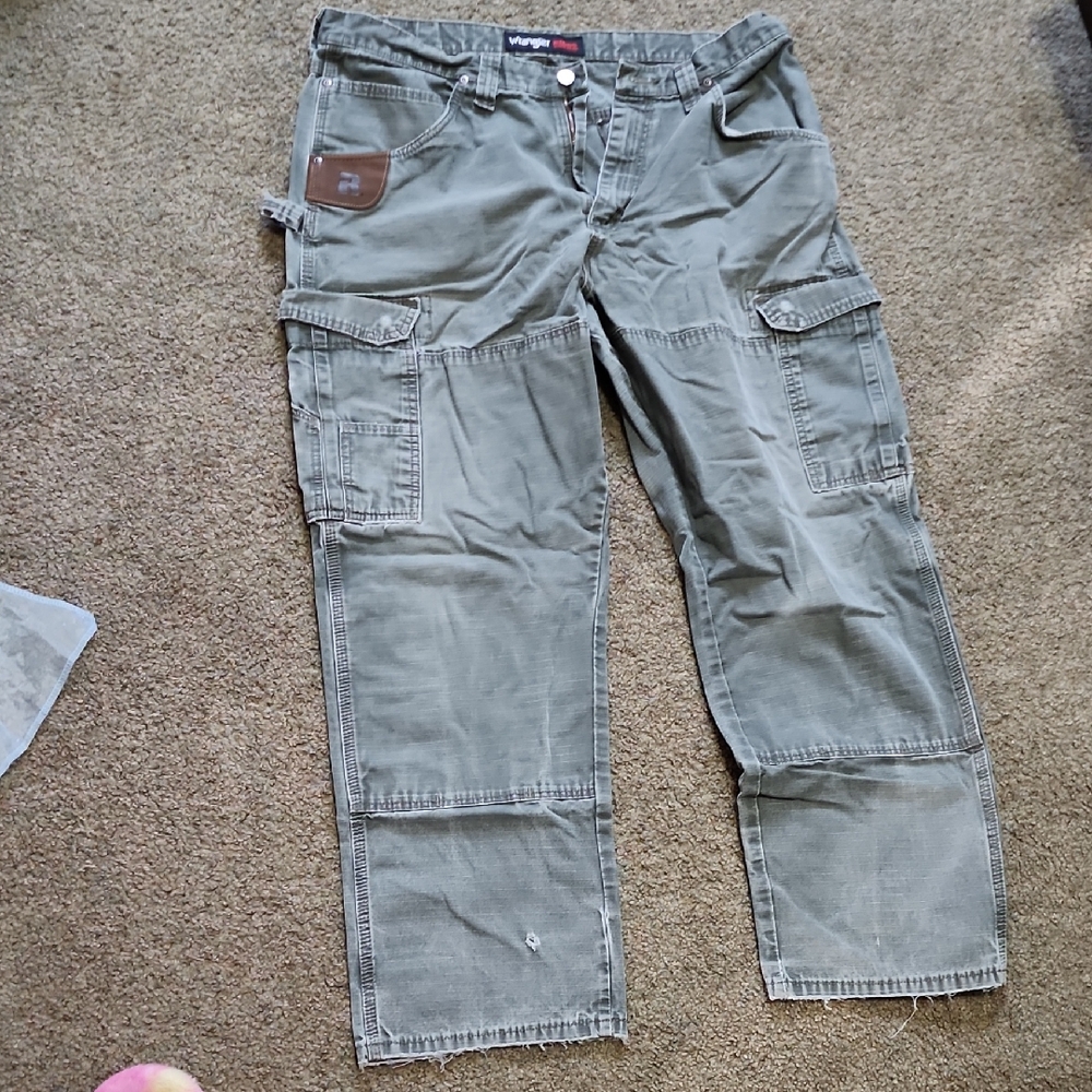 Wrangler Men's Cargo Pants - Sage Green